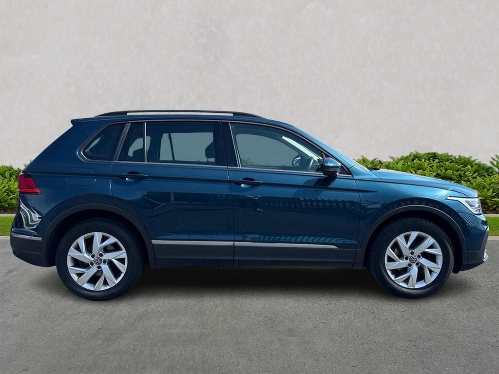 Volkswagen Tiguan 2.0 Tdi Life Suv Dsg Euro 6 Ss 150 URZ6951 Blue #3