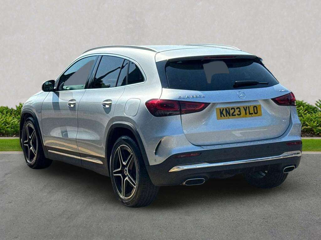 Mercedes-Benz GLA Class Gla 220D 4Matic Amg Line Executive KN23YLO Silver #2