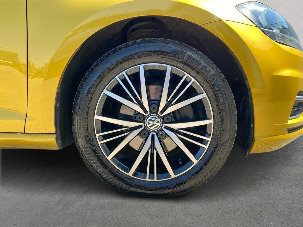 Volkswagen Golf 1.6 Tdi Se Nav Hatchback Euro 6 Yellow #6