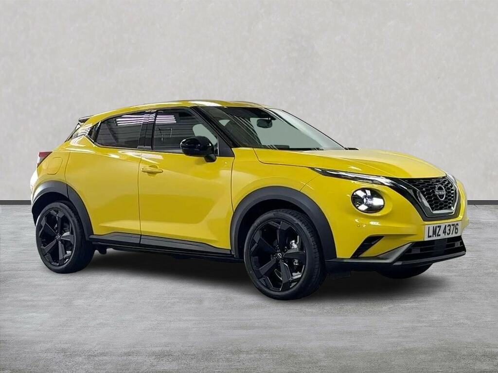 Nissan Juke 1.0 Dig-t Tekna Yellow