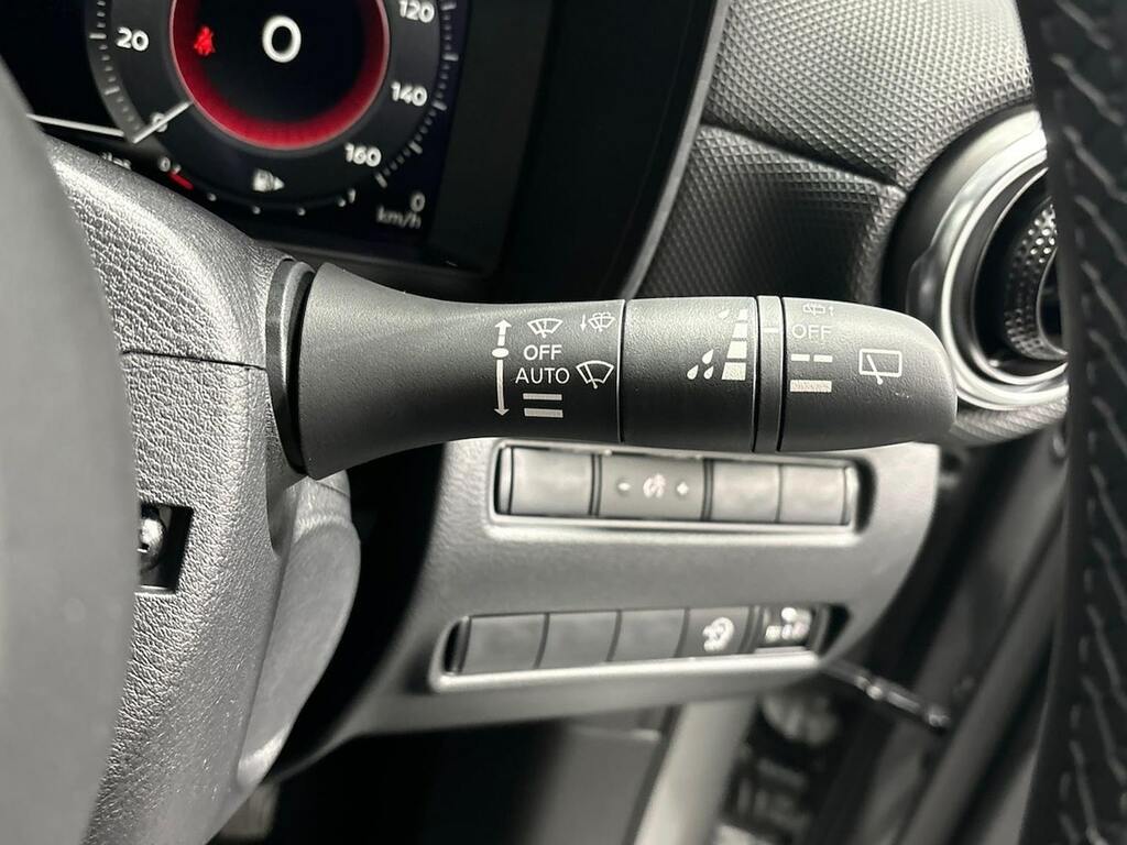Nissan Juke 1.6 Hybrid 143Hp N-connecta WK26ZNR White #28