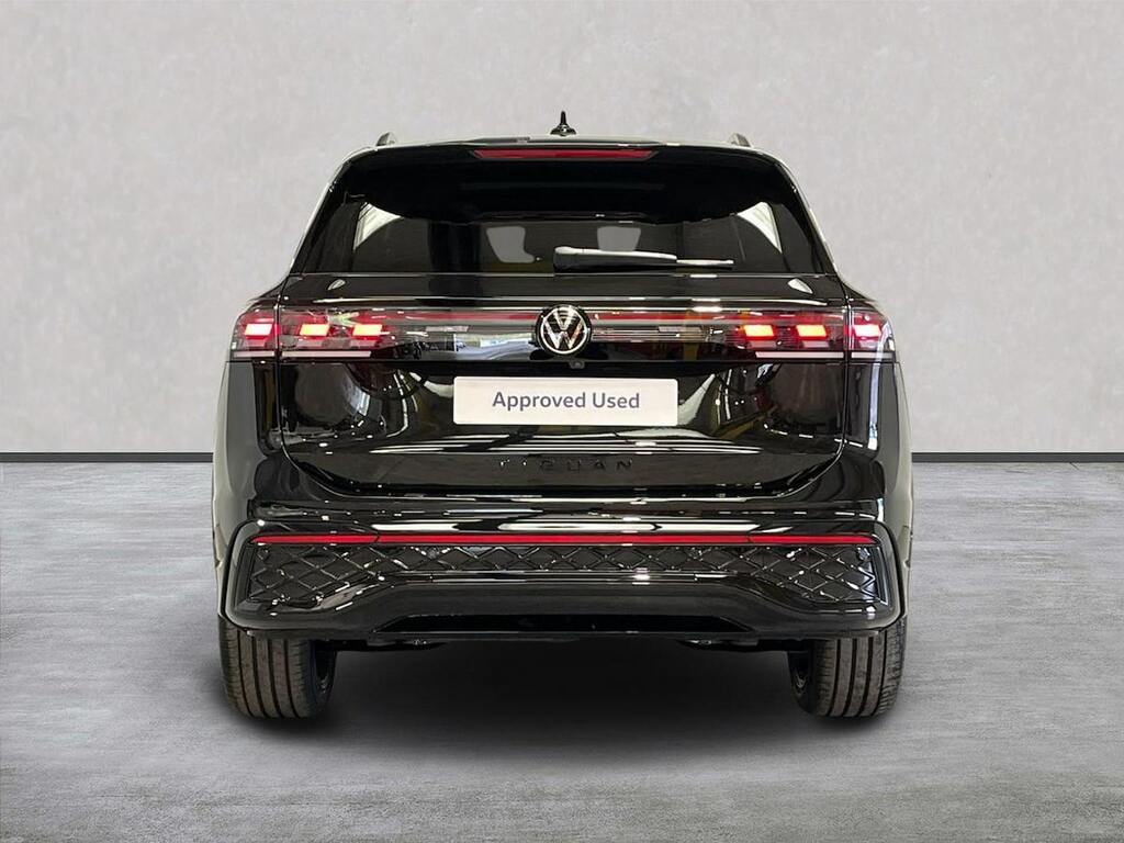 Volkswagen Tiguan 2.0 Tdi R-line Suv Dsg Euro 6 Ss 15 PJ26MKU Black #4