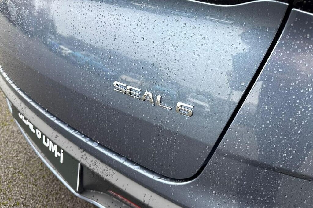 Byd Seal Seal 390Kw Excellence Awd 83Kwh Saloon White #35