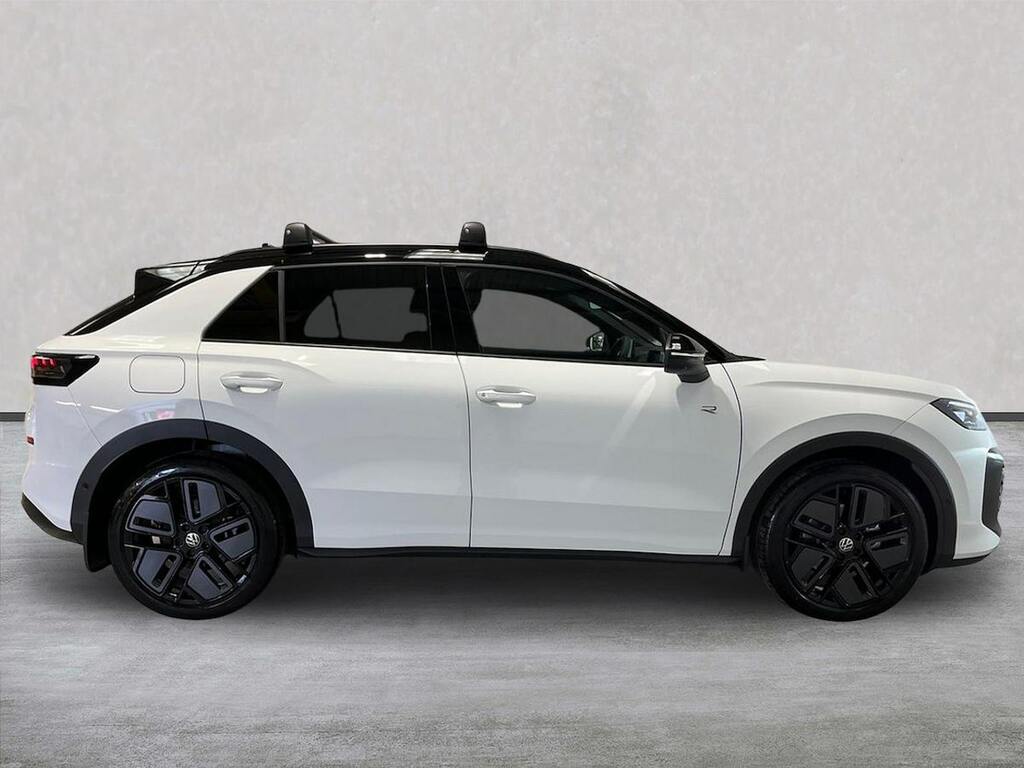 Volkswagen T-Roc 1.5 Tsi R-line Dsg White #3