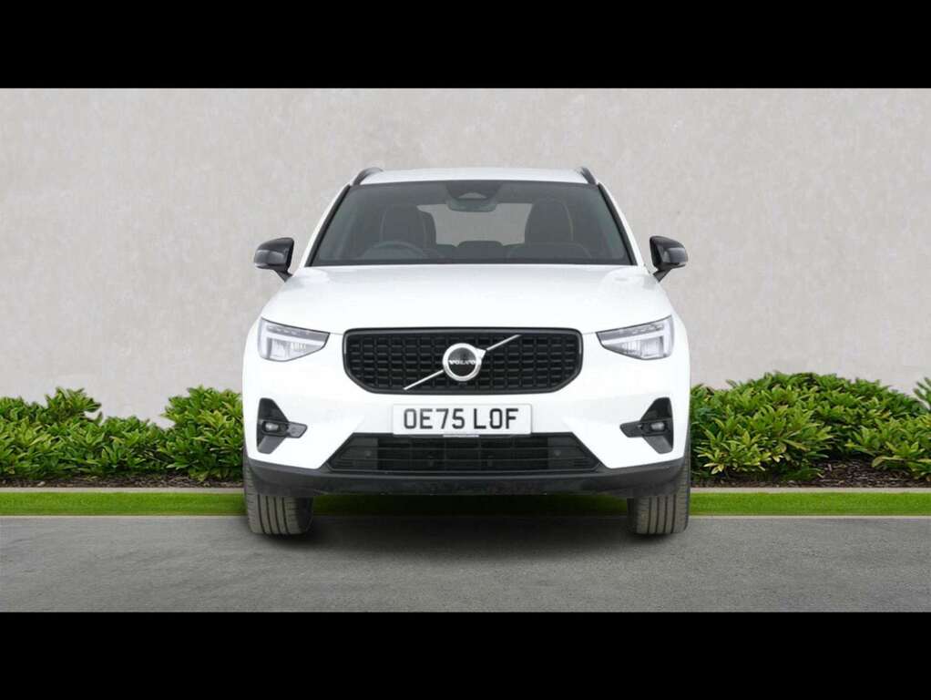 Volvo XC40 2.0 B4p Plus Dark White #5