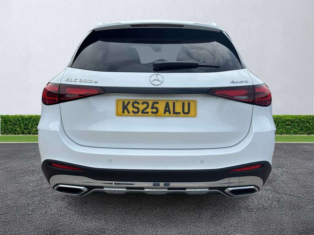 Mercedes-Benz GLC Class Glc 300E 4Matic Amg Line Prem Plus 9G-tronic KS25ALU White #4