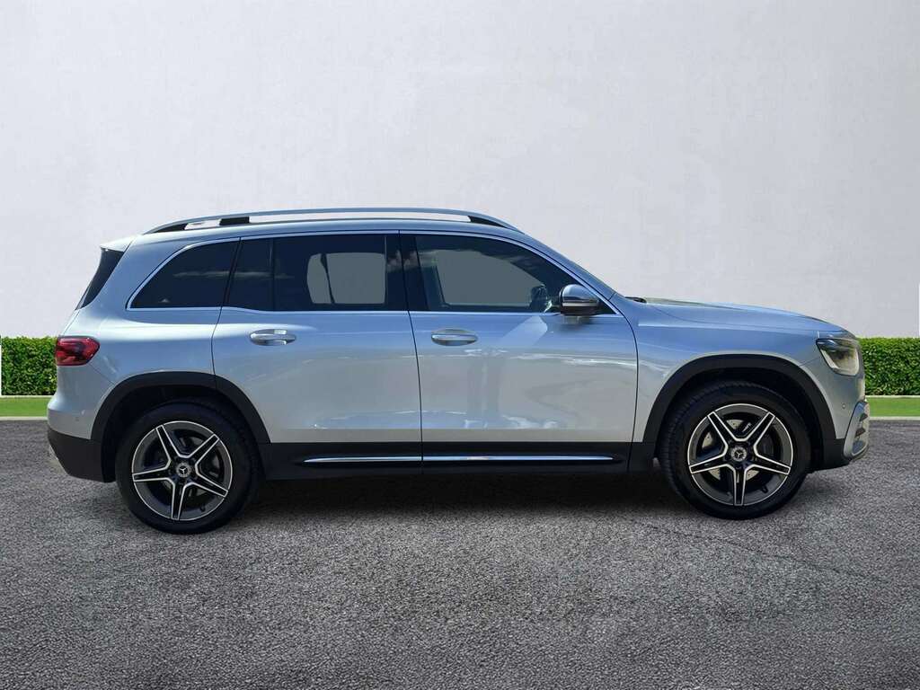 Mercedes-Benz GLB Class Glb 200 Amg Line Executive 7G-tronic Silver #3