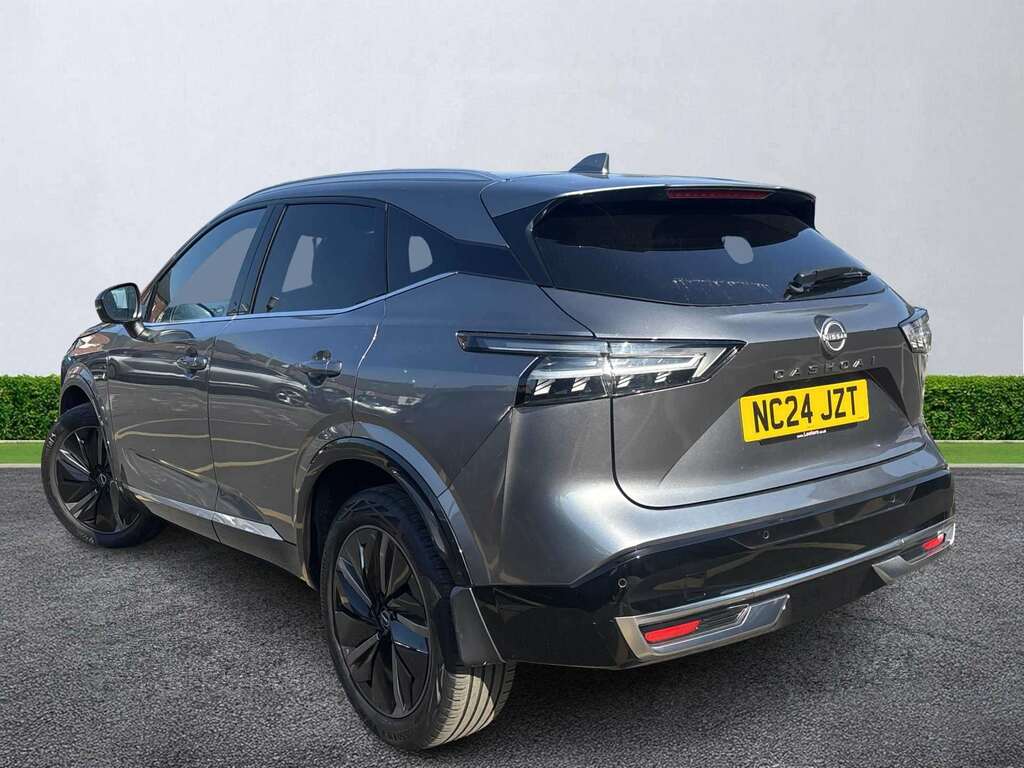 Nissan Qashqai 1.3 Dig-t Mh Tekna NC24JZT Grey #2