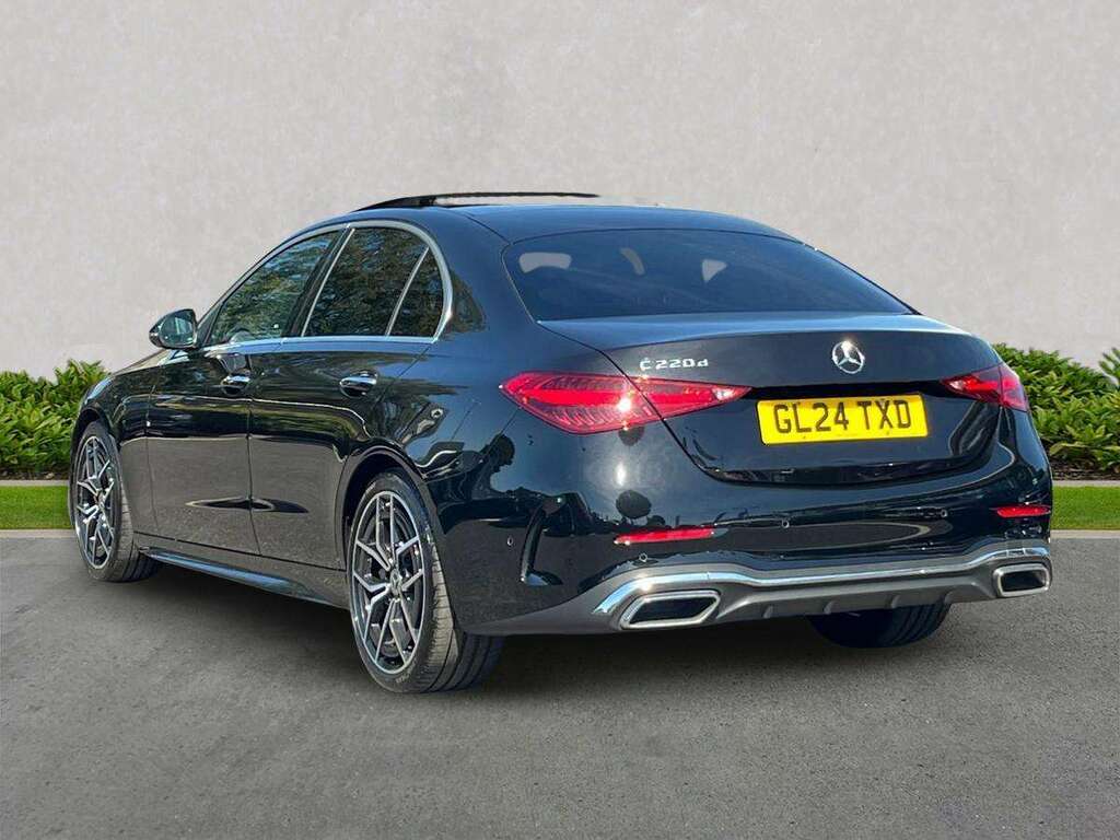 Mercedes-Benz C Class C220d Amg Line Premium Plus 9G-tronic Black #2