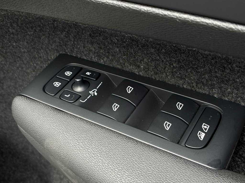 Volvo XC40 2.0 B3 Mhev Ultra Dark Dct Euro 6 Ss #11