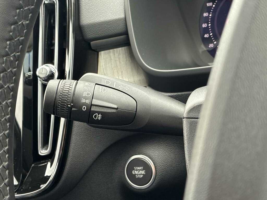 Volvo XC40 2.0 B3 Mhev Ultra Dark Dct Euro 6 Ss #24
