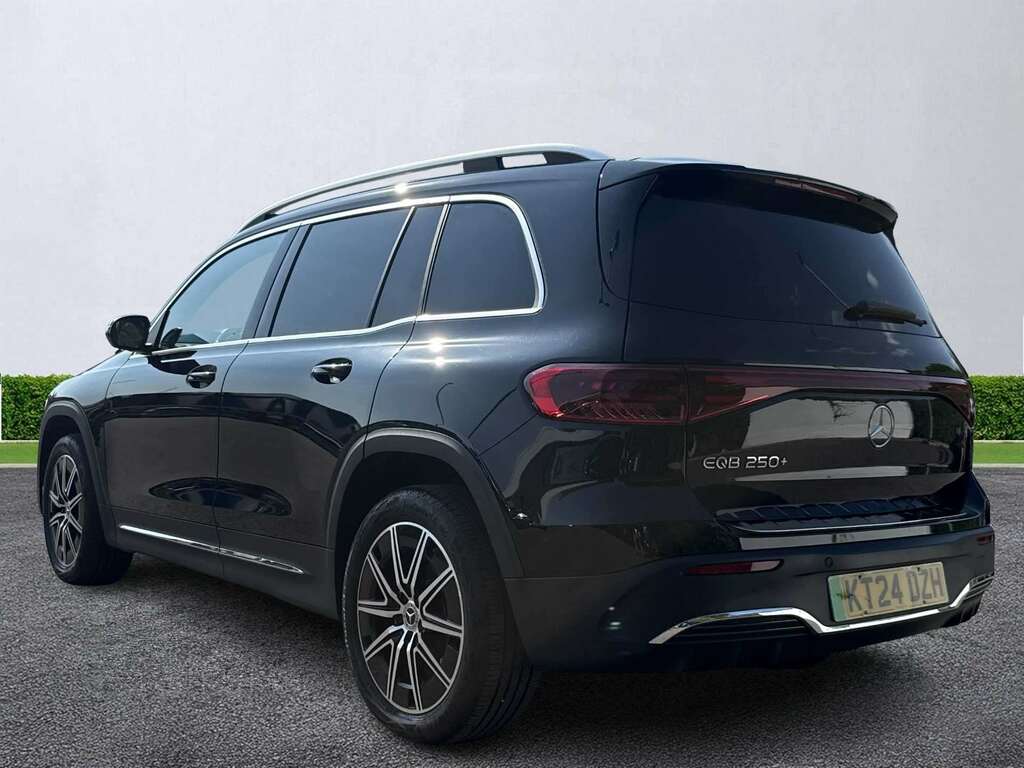 Mercedes-Benz EQB Eqb 250 140Kw Amg Line Executive 70.5Kwh Black #2