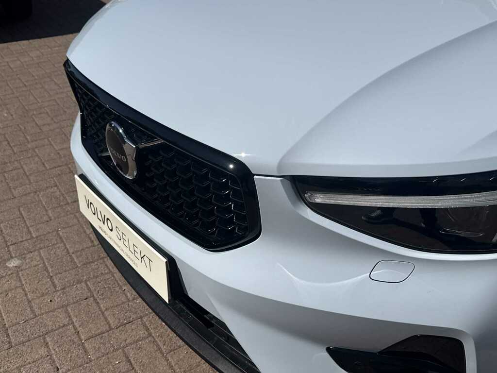 Volvo XC40 2.0 B3p Ultimate Dark YP23LWD Blue #6