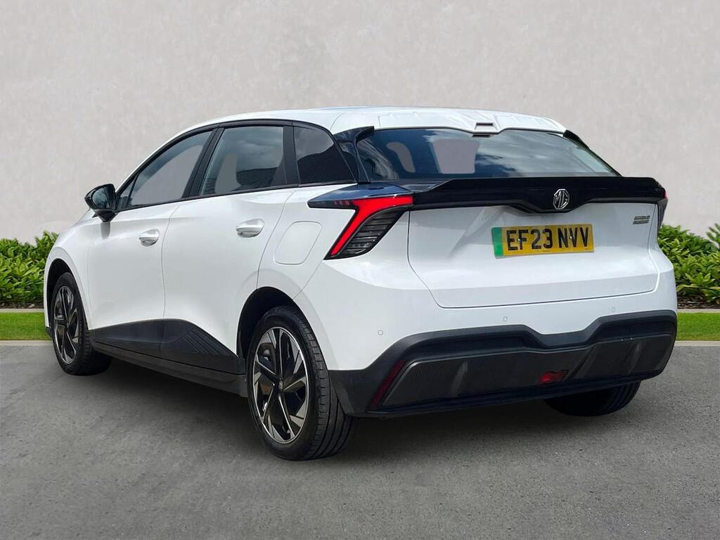 MG MG4 150Kw Se Ev Long Range 64Kwh White #2