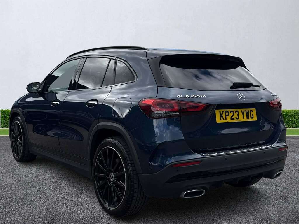Mercedes-Benz GLA Class Gla 220D 4Matic Amg Line Prem Night Ed KP23YWG Blue #2