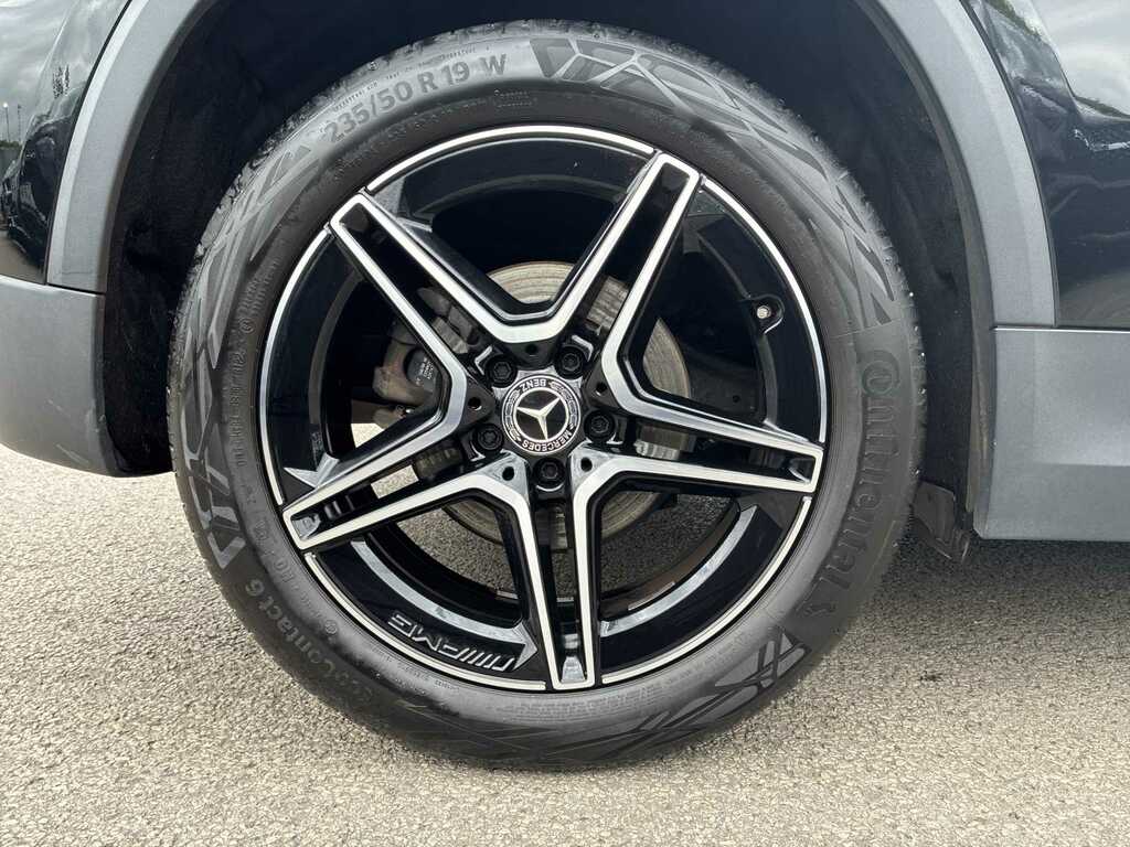 Mercedes-Benz GLA Class Gla 180 Amg Line Premium VX72OPP Black #6