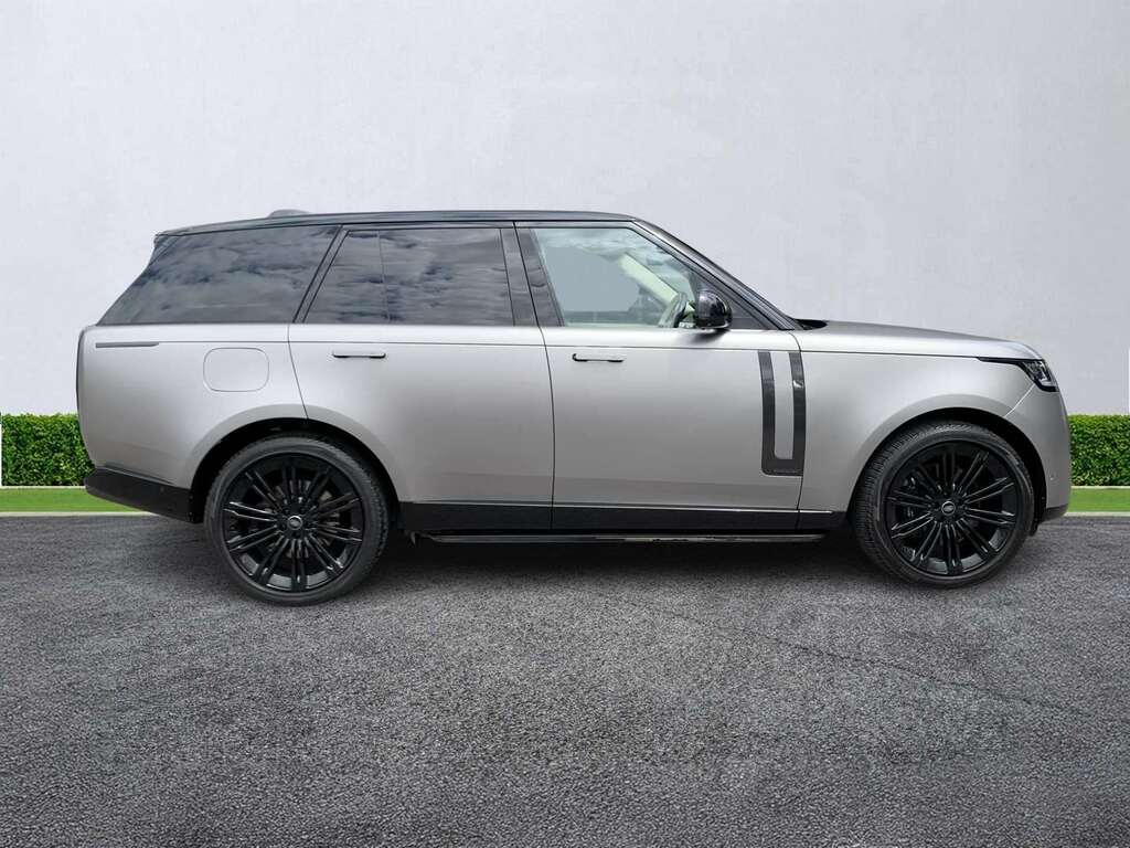 Land Rover Range Rover 4.4 P530 V8 LR22OMV Silver #5