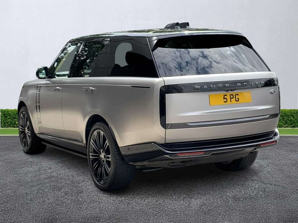Land Rover Range Rover 4.4 P530 V8 LR22OMV Silver #2