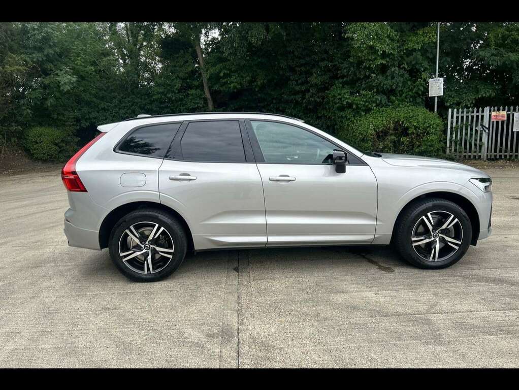 Volvo XC60 2.0 T6 Recharge Phev R Design Awd Silver #4