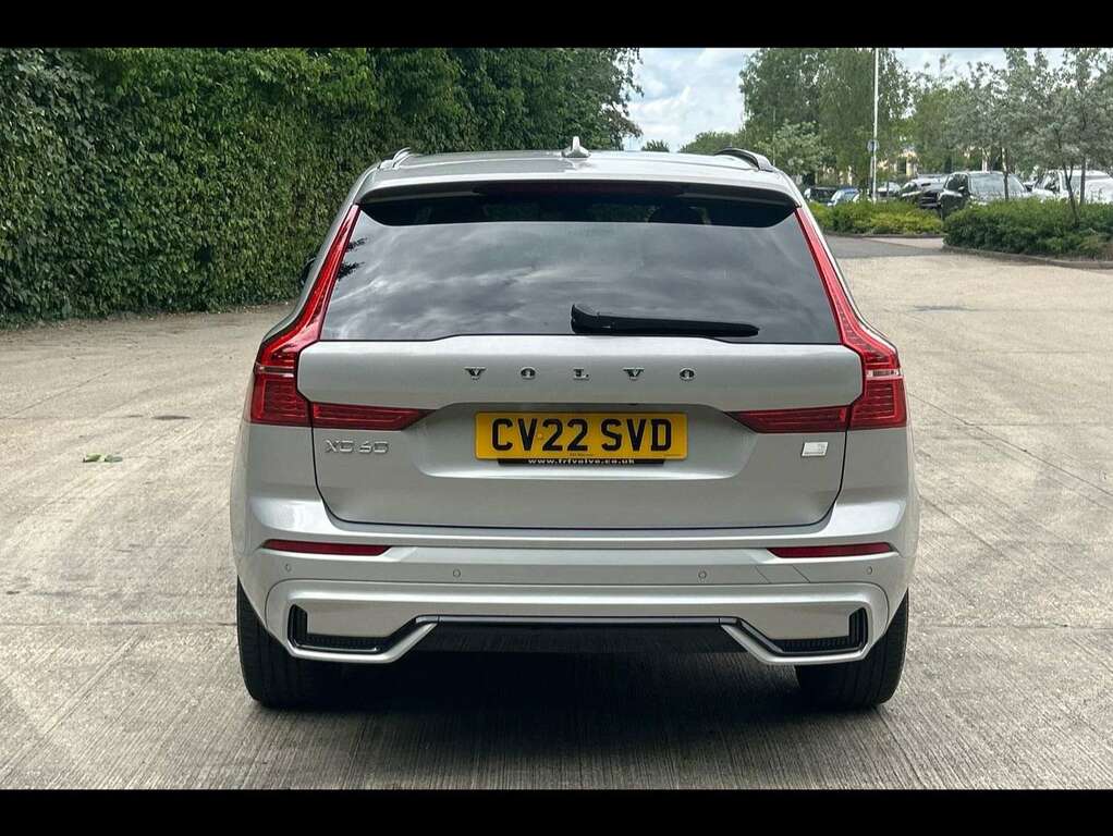 Volvo XC60 2.0 T6 Recharge Phev R Design Awd Silver #5