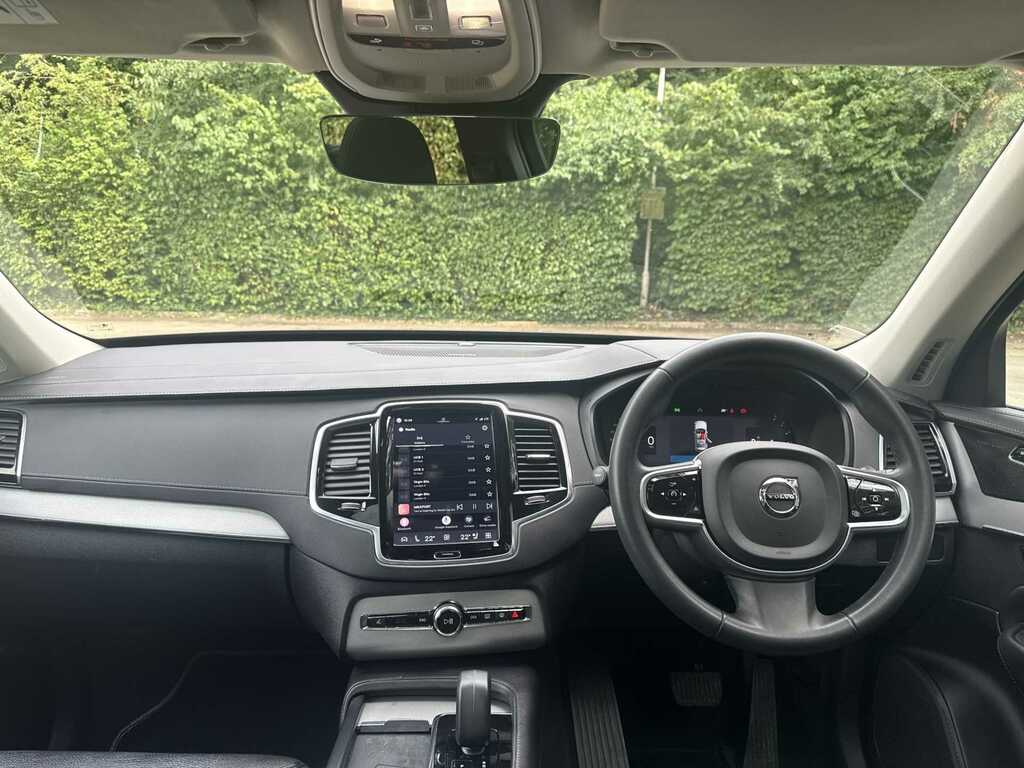 Volvo XC90 T8 Recharge R-design 455Bhp Sunroof,22alloys,cli Black #24