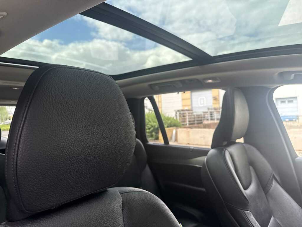Volvo XC90 T8 Recharge R-design 455Bhp Sunroof,22alloys,cli Black #25