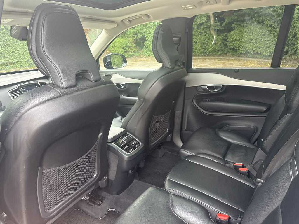 Volvo XC90 T8 Recharge R-design 455Bhp Sunroof,22alloys,cli Black #15