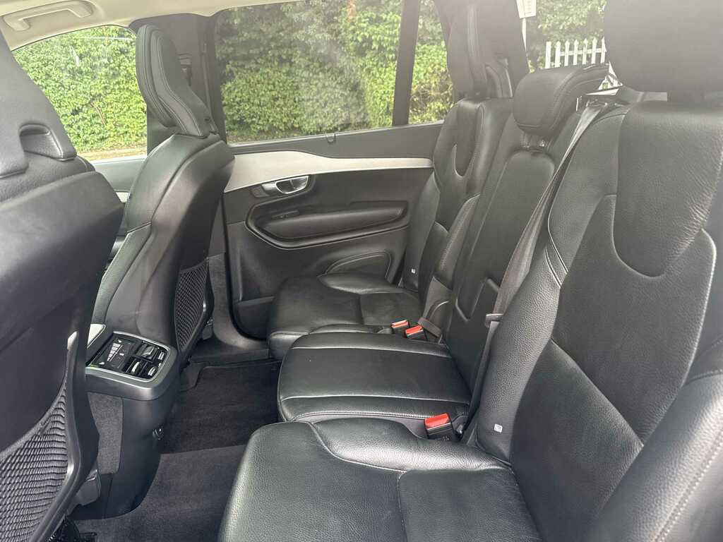 Volvo XC90 T8 Recharge R-design 455Bhp Sunroof,22alloys,cli Black #14