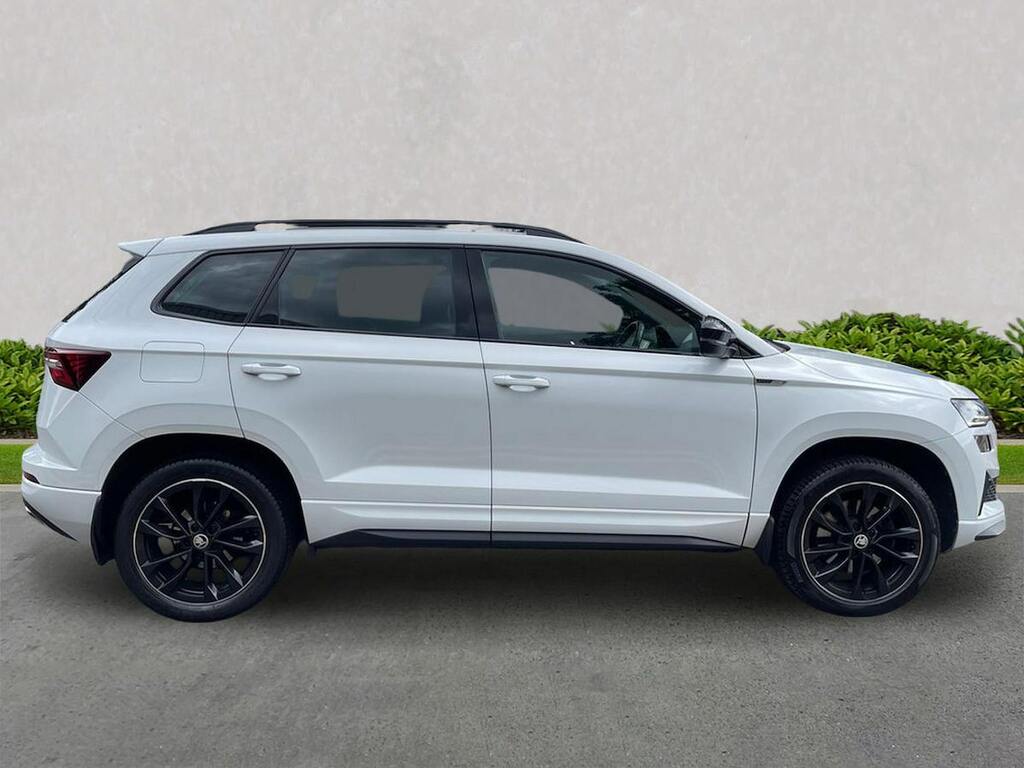 Skoda Karoq 1.5 Tsi Sportline Dsg MJ22HKK White #3