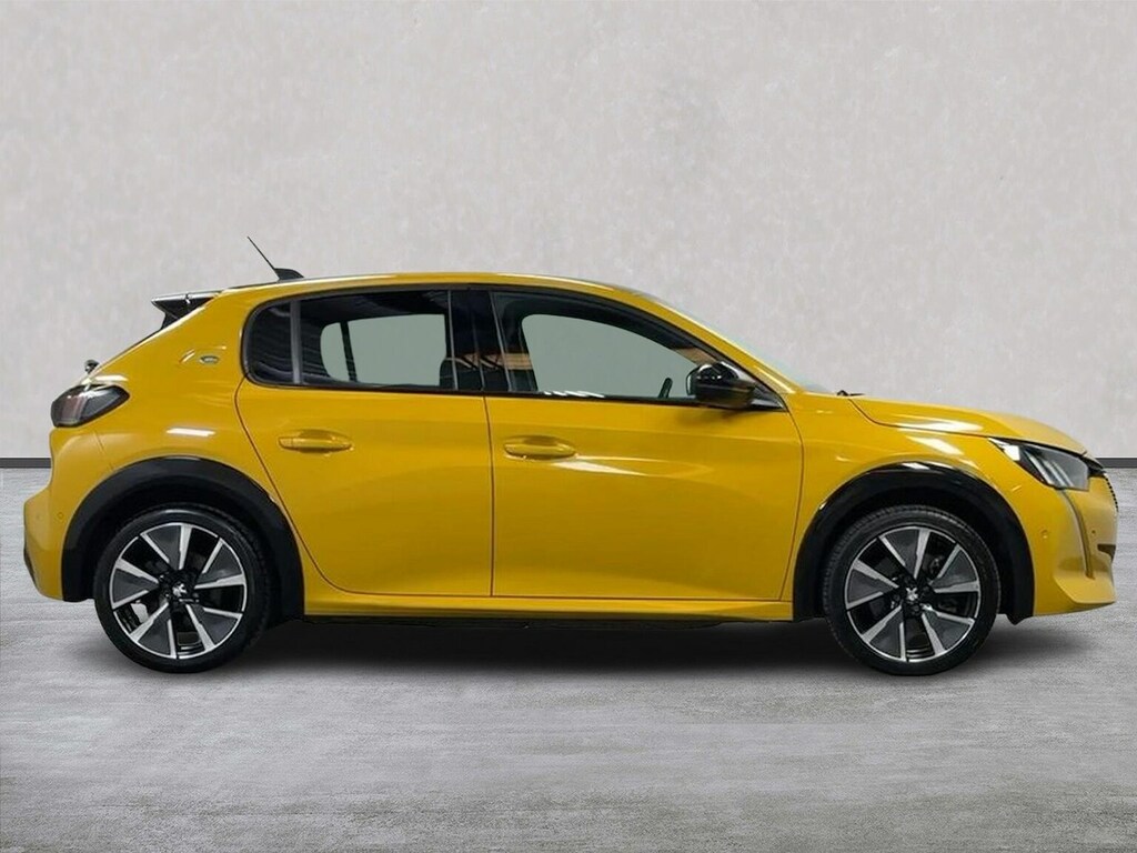 Peugeot e-208 50Kwh Gt Premium Hatchback 136 Yellow #3