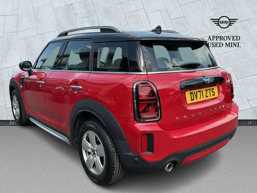 Mini Countryman 1.5 Cooper Classic DV71ZTS Red #2