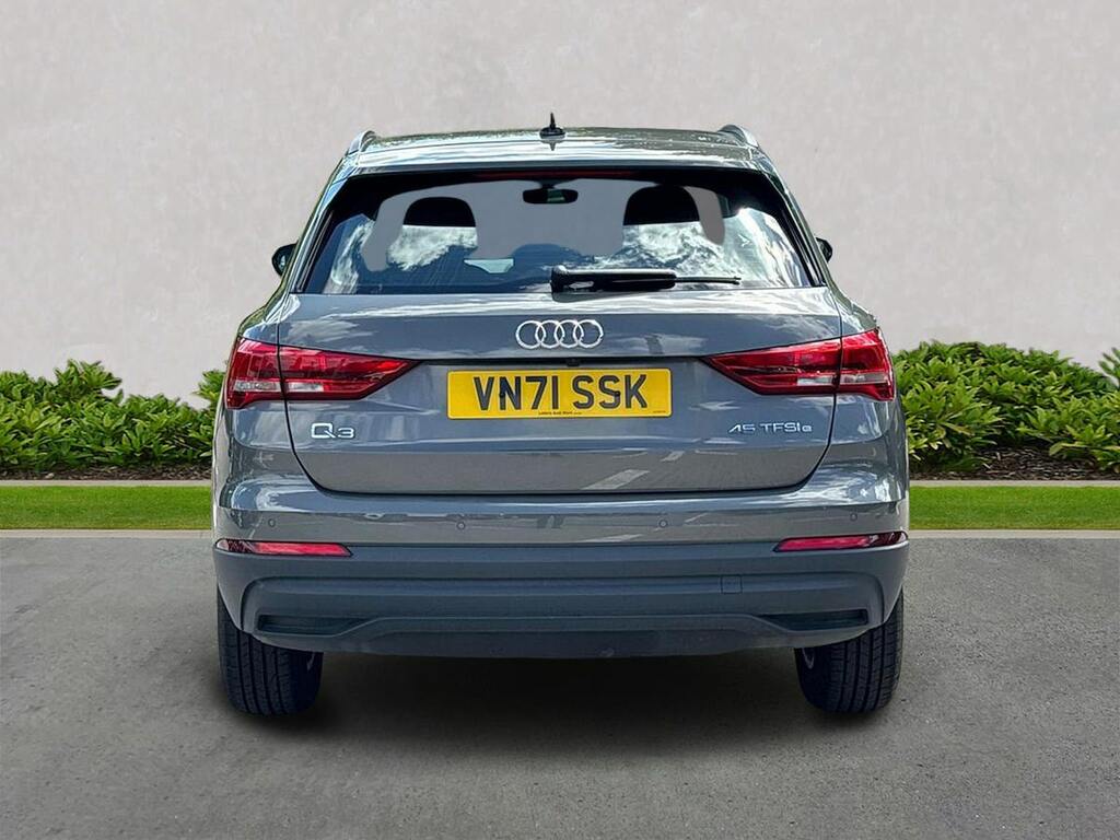 Audi Q3 1.4 Tfsie 45 Technik Suv Plug-in Hybrid Grey #4