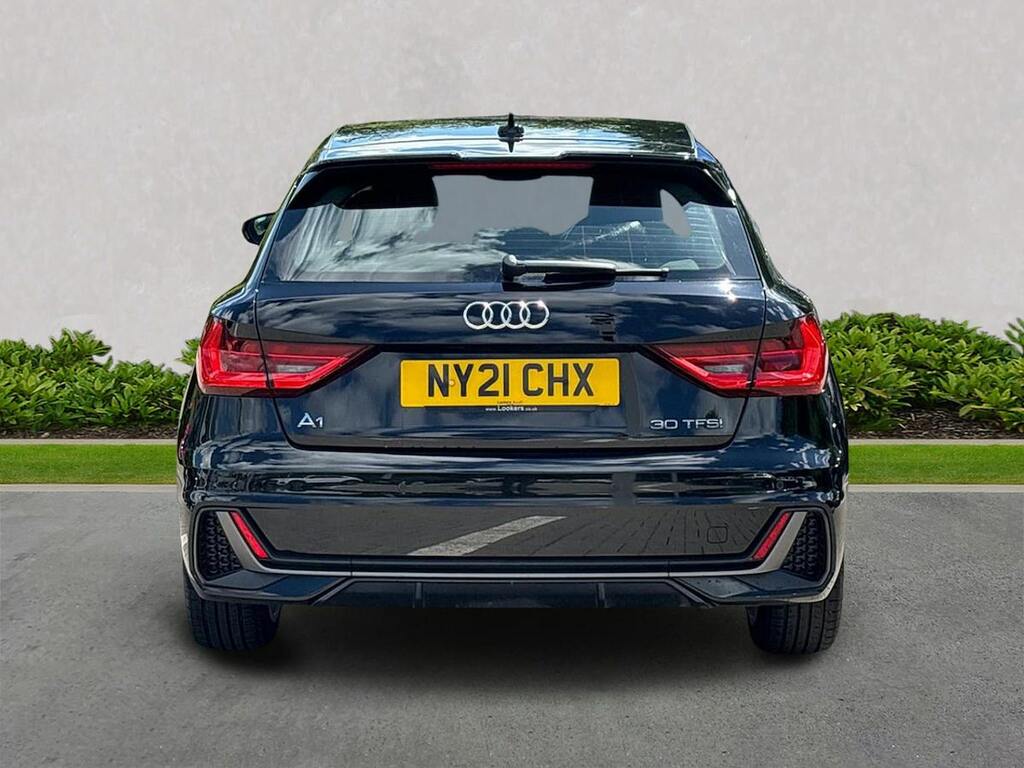 Audi A1 1.0 Tfsi 30 S Line Sportback S Tronic E NY21CHX Black #4