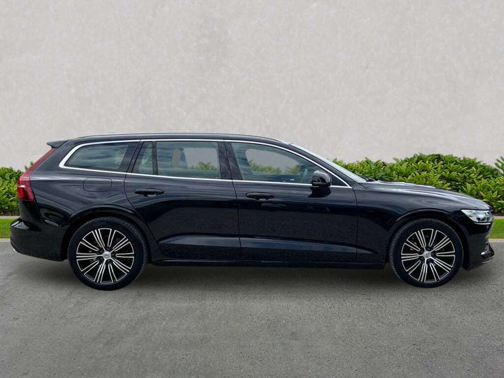 Volvo V60 2.0 B4p Inscription Black #3