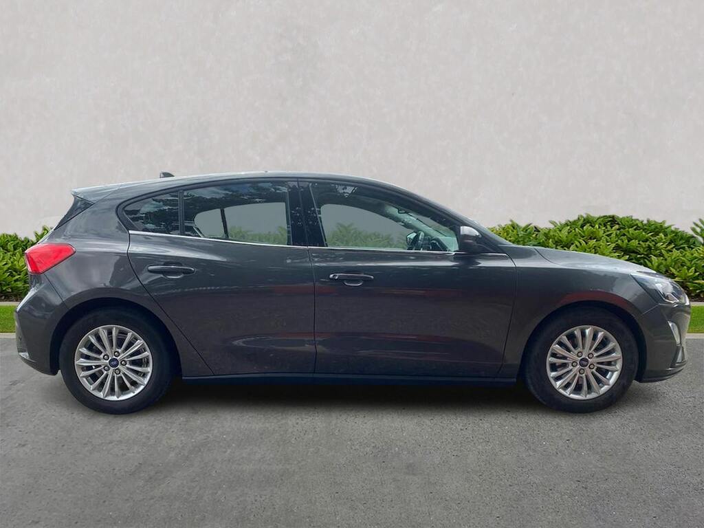 Ford Focus 1.0T Ecoboost Titanium Hatchback Grey #3