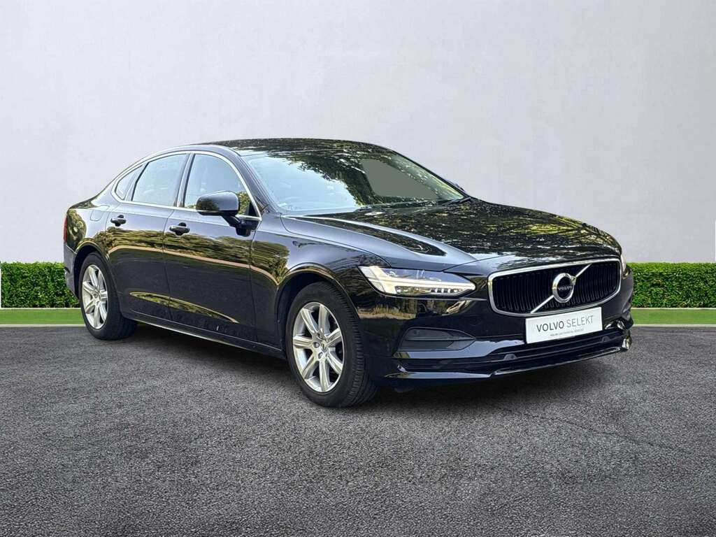 Volvo S90 2.0 D4 Momentum Geartronic Black