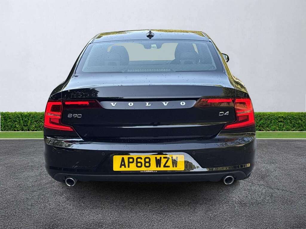 Volvo S90 2.0 D4 Momentum Geartronic Black #6