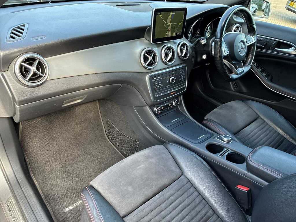 Mercedes-Benz GLA Class 2.1 Gla200d Sport Premium Euro 6 Ss White #7