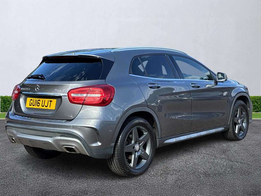Mercedes-Benz GLA Class 2.1 Gla200d Sport Premium Euro 6 Ss White #18