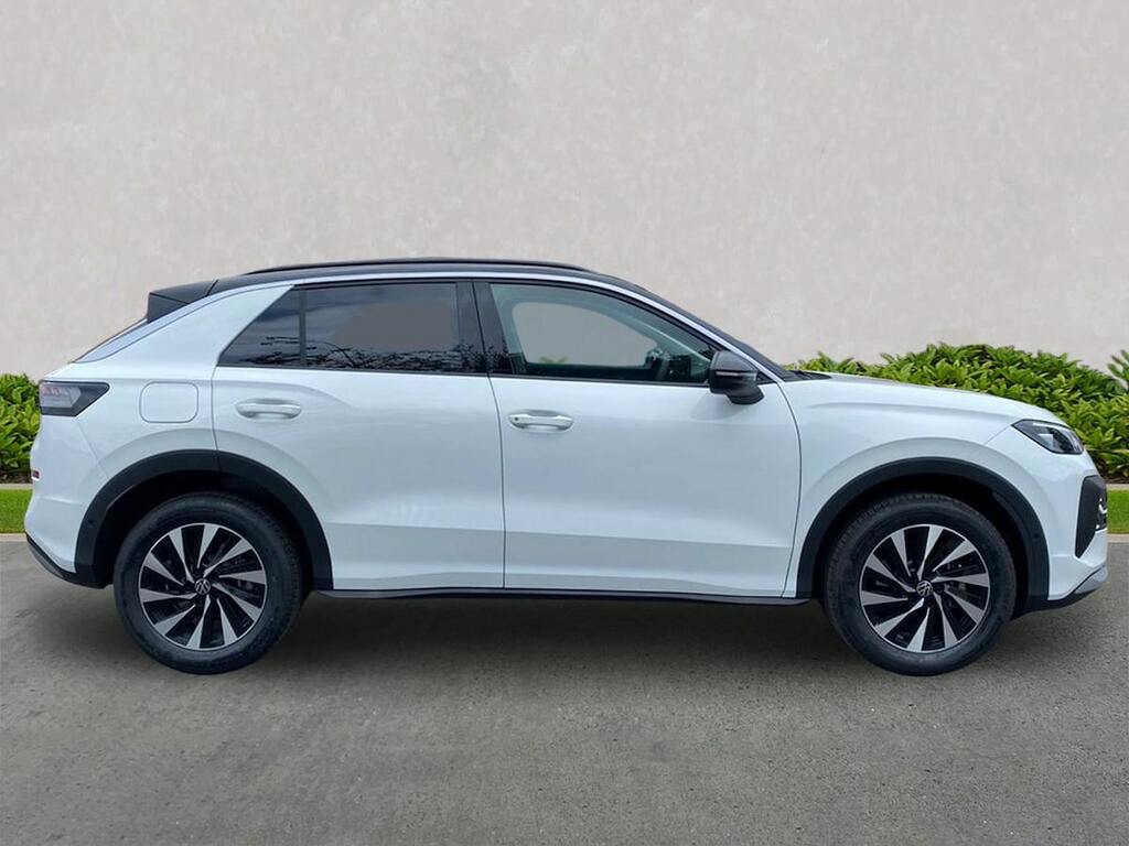 Volkswagen T-Roc 1.5 Etsi 150 Life Dsg NV26LFW White #2