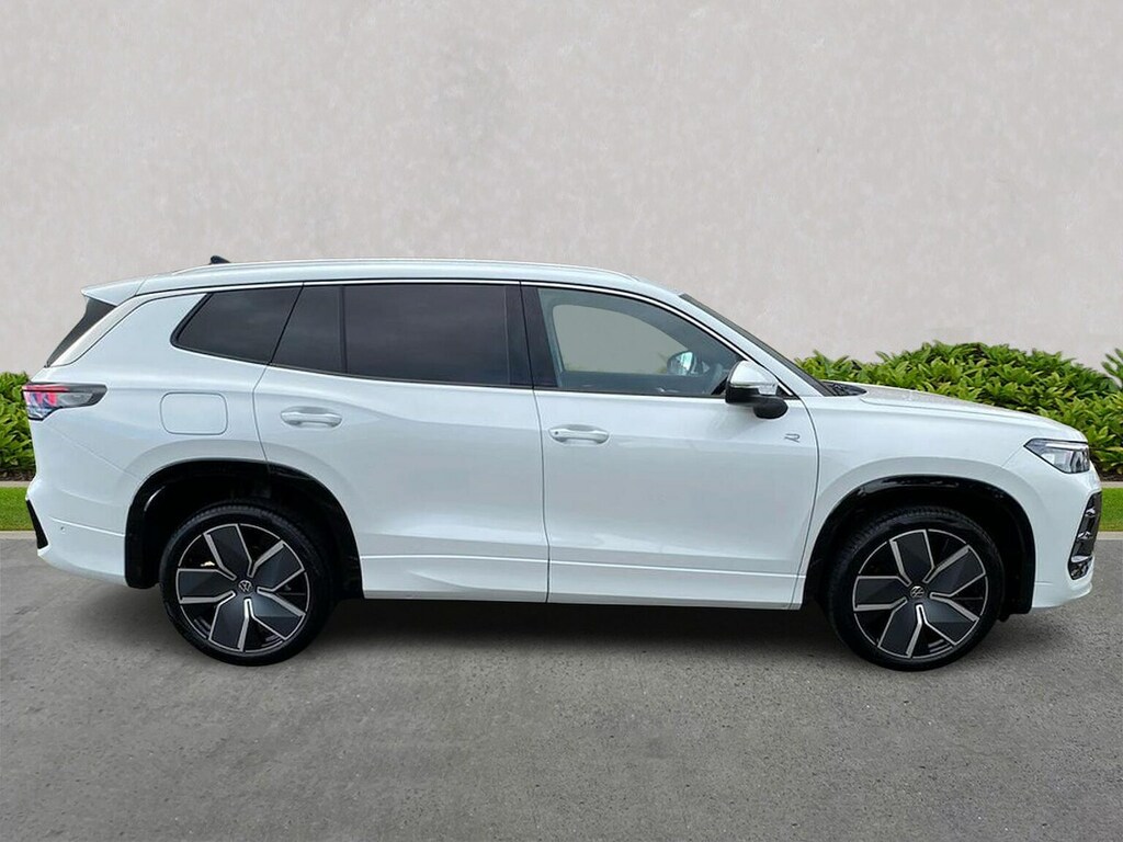 Volkswagen Tayron 1.5 Tsi Ehybrid 19.7Kwh R-line Suv Plug White #4