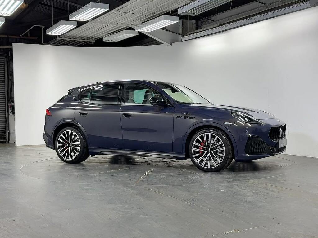 Maserati Grecale Grecale V6 Trofeo Estate Blue #2