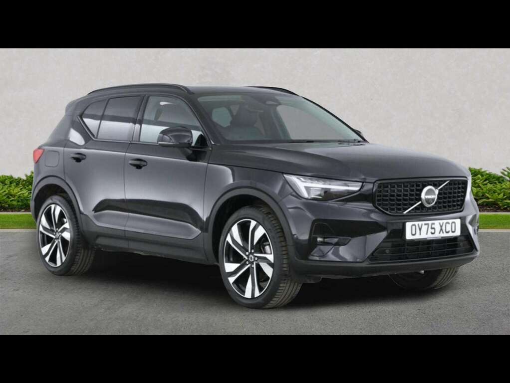 Volvo XC40 2.0 B3p Ultra Dark Black