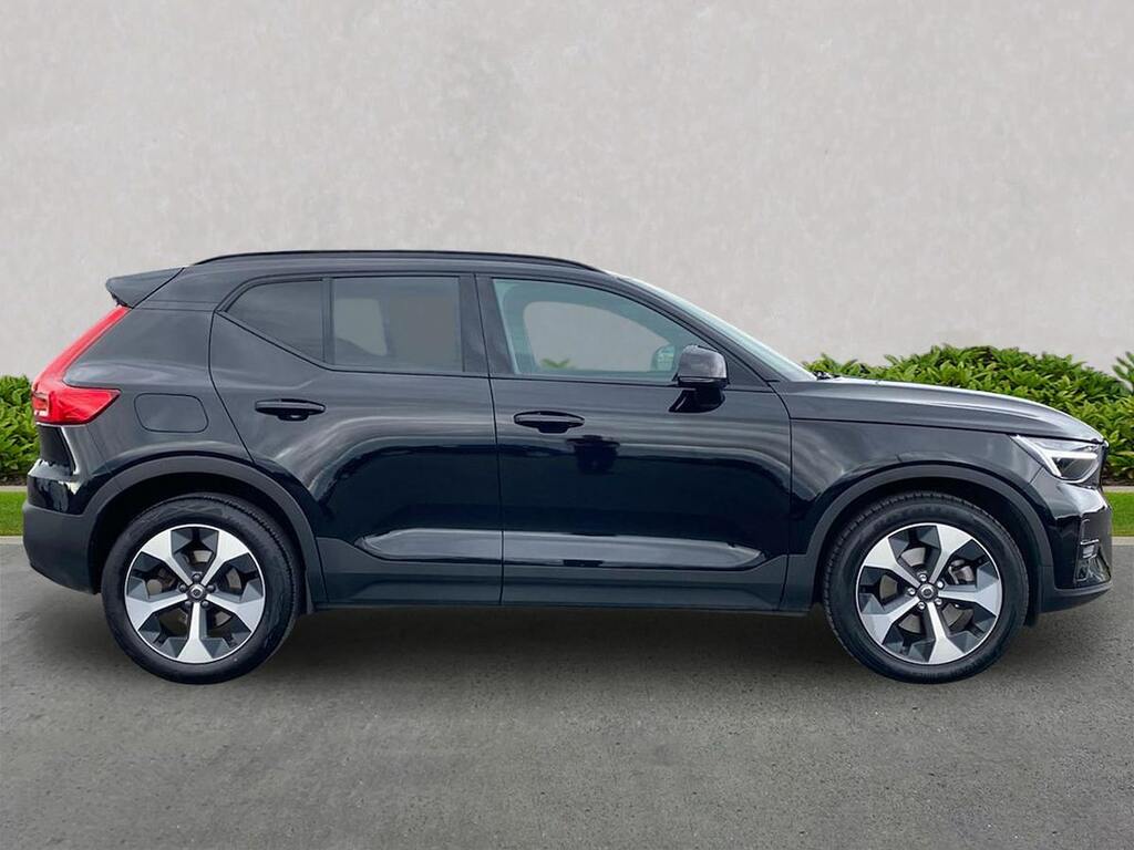 Volvo XC40 2.0 B4p Plus Dark RF25NPC Black #3