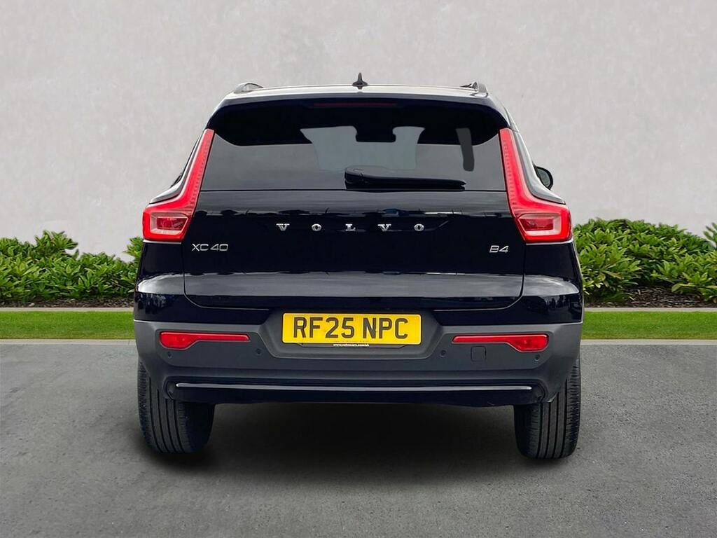 Volvo XC40 2.0 B4p Plus Dark RF25NPC Black #4