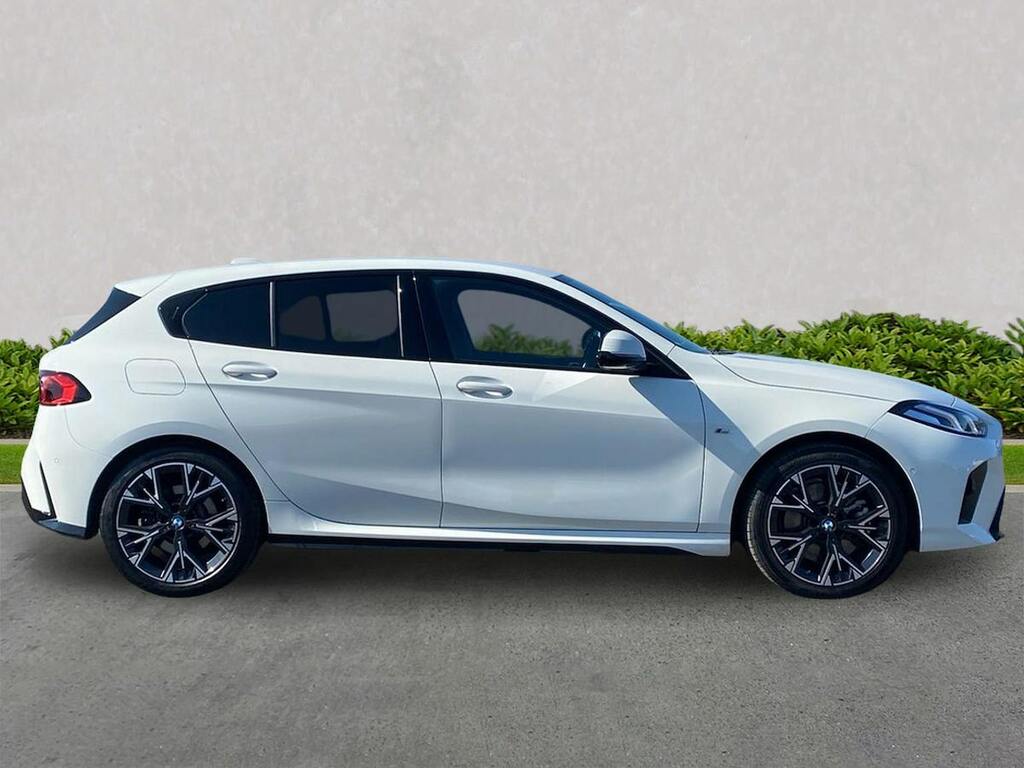 BMW 1 Series 123 Xdrive M Sport Step YC25OXJ White #3