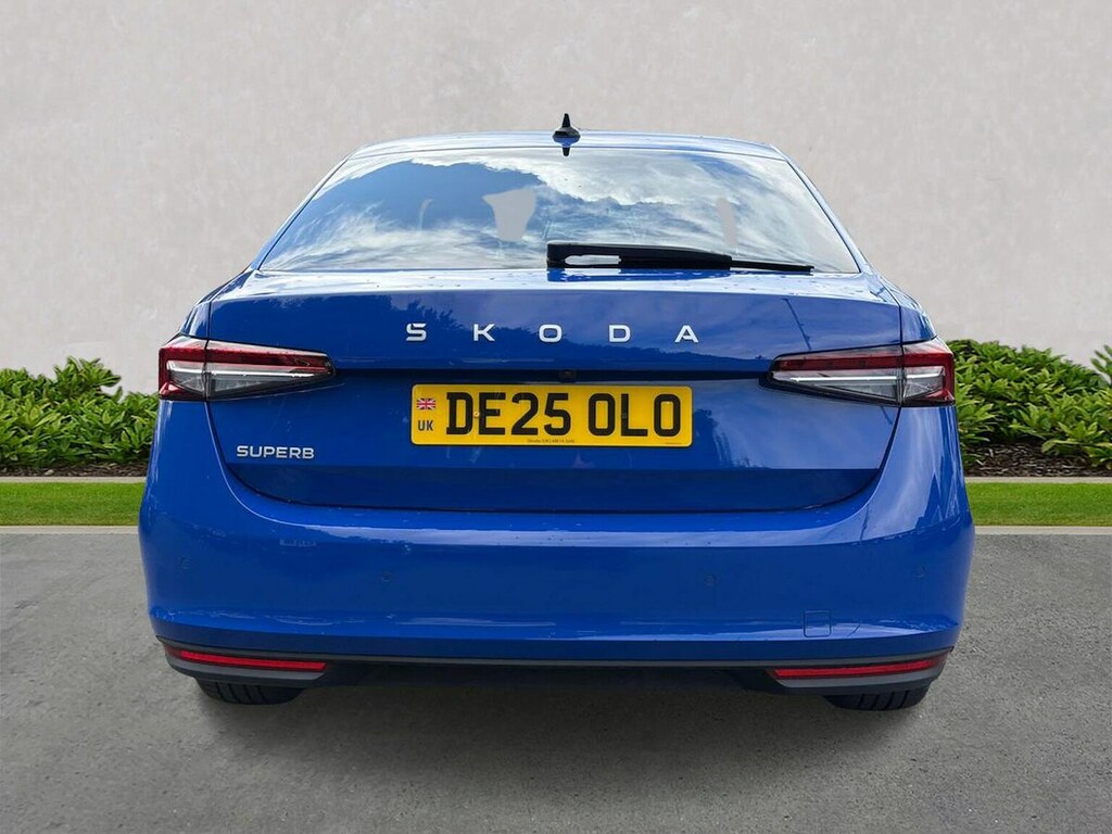 Skoda Superb 1.5 Tsi E-tec Mhev Se L Hatchback Hybri Blue #4