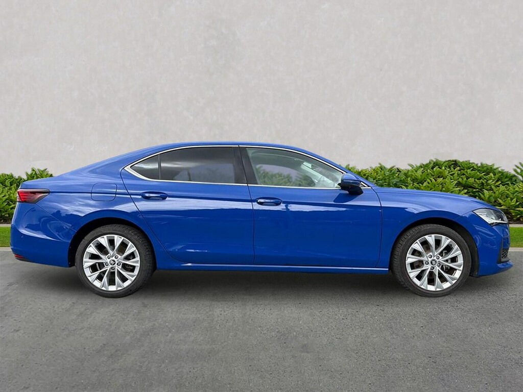 Skoda Superb 1.5 Tsi E-tec Mhev Se L Hatchback Hybri Blue #3