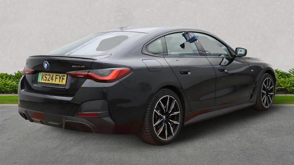 BMW i4 40 83.9Kwh M Sport Gran Coupe Ed Black #4