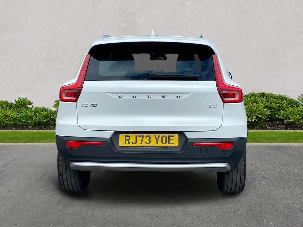 Volvo XC40 2.0 B3p Core RJ73YOE White #4